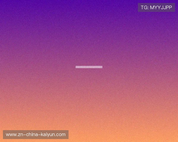 球迷冲场亲吻球星，被终身禁止进入球场